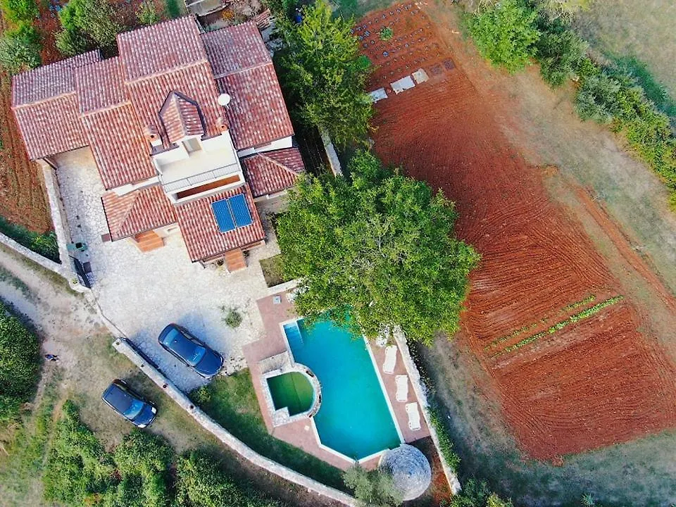 Casa de Férias Holiday House Cukrici